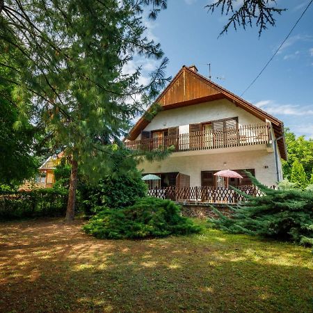 Holiday Home Pinus 2 By Interhome Balatonfůzfő Dış mekan fotoğraf